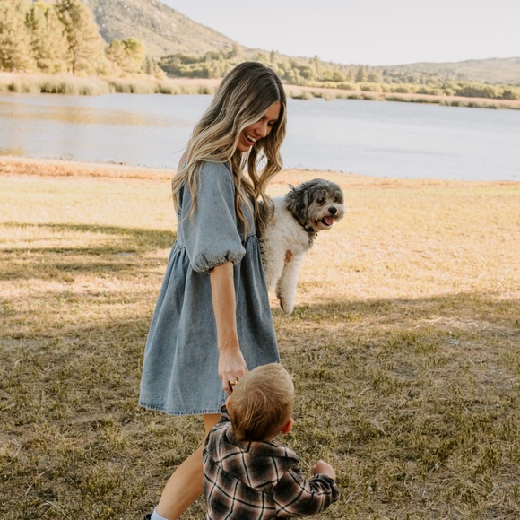 Meet your Posher, Alexandra - Picture 3 of 6